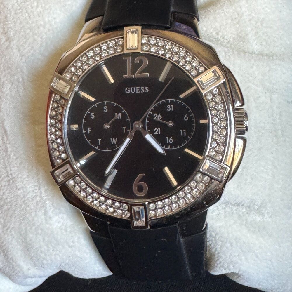 GUESS Tango U10518L2 Y2K Black Rhinestone Crystal Bezel Watch Working